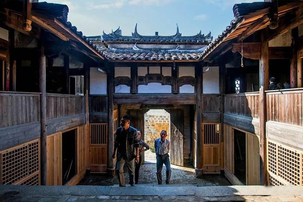医师执业地点变更要体检吗游戏画面